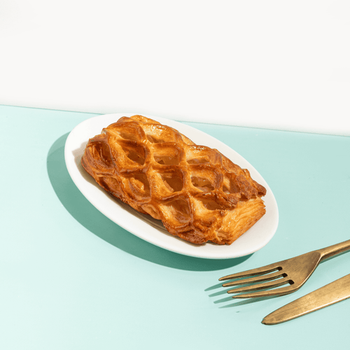 BAKED APPLE CROISSANT